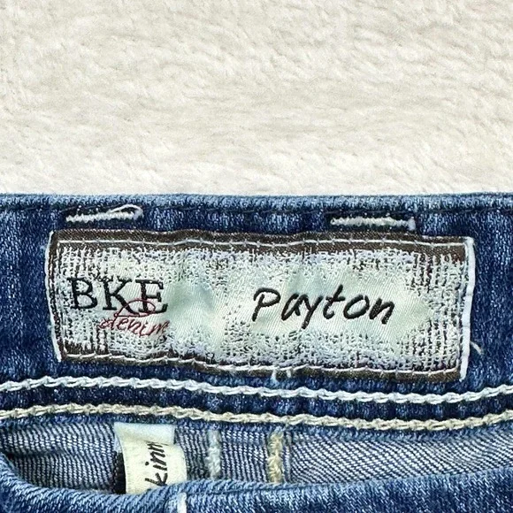 Buckle BKE Jeans Womens 34S Short Blue Fade Y2K Payton Skinny Midrise Whiskers - Picture 3 of 12